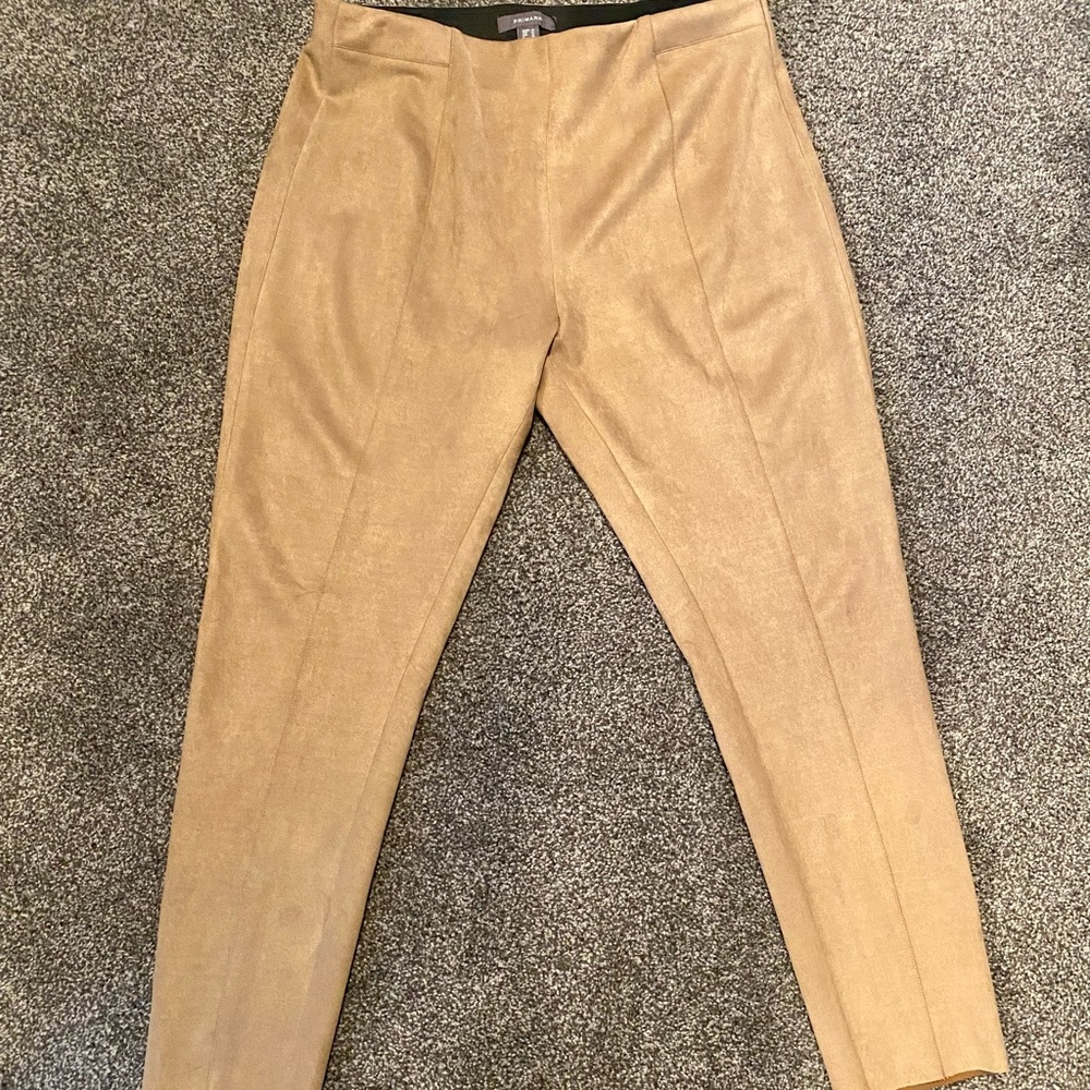 NWT Faux Suede Leggings Size 14
